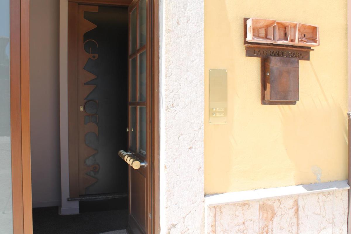 Bed and Breakfast La Grande Casa Valpolicella Сант'Амброджо-ді-Вальполічелла Екстер'єр фото