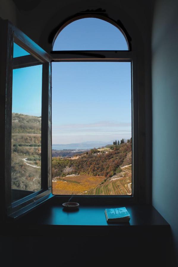 Bed and Breakfast La Grande Casa Valpolicella Сант'Амброджо-ді-Вальполічелла Екстер'єр фото